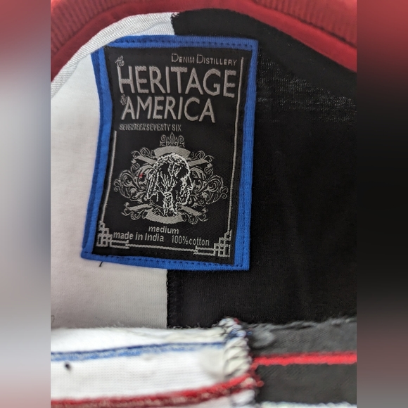 The Heritage By America 1776 Raised Logos Red Wolf 100%cotton Size M. - Picture 4 of 5